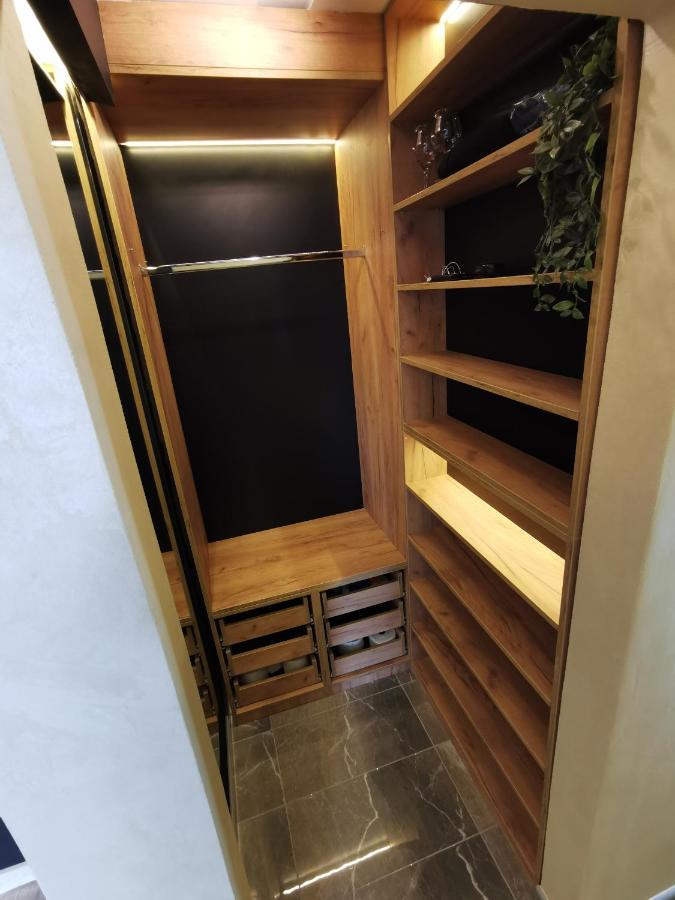 Brend New Luxurious Apartment In Downtown With Free Parking Novi Sad Luaran gambar