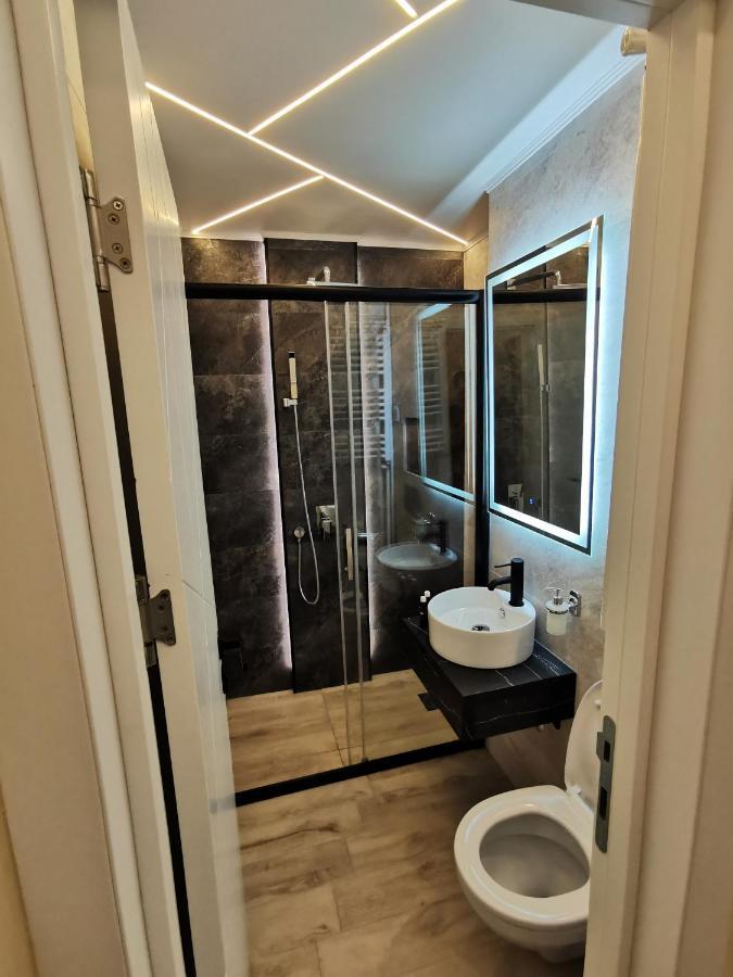 Brend New Luxurious Apartment In Downtown With Free Parking Novi Sad Luaran gambar