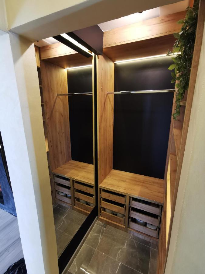 Brend New Luxurious Apartment In Downtown With Free Parking Novi Sad Luaran gambar
